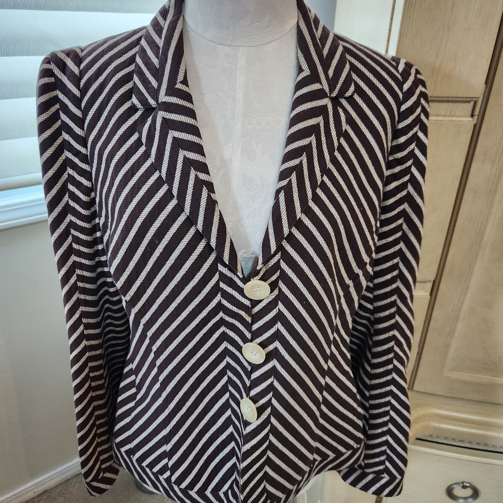 Carlisle Brown and Cream Chevron Blazer